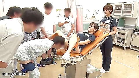 Masive asian nurse gets her ass fucked